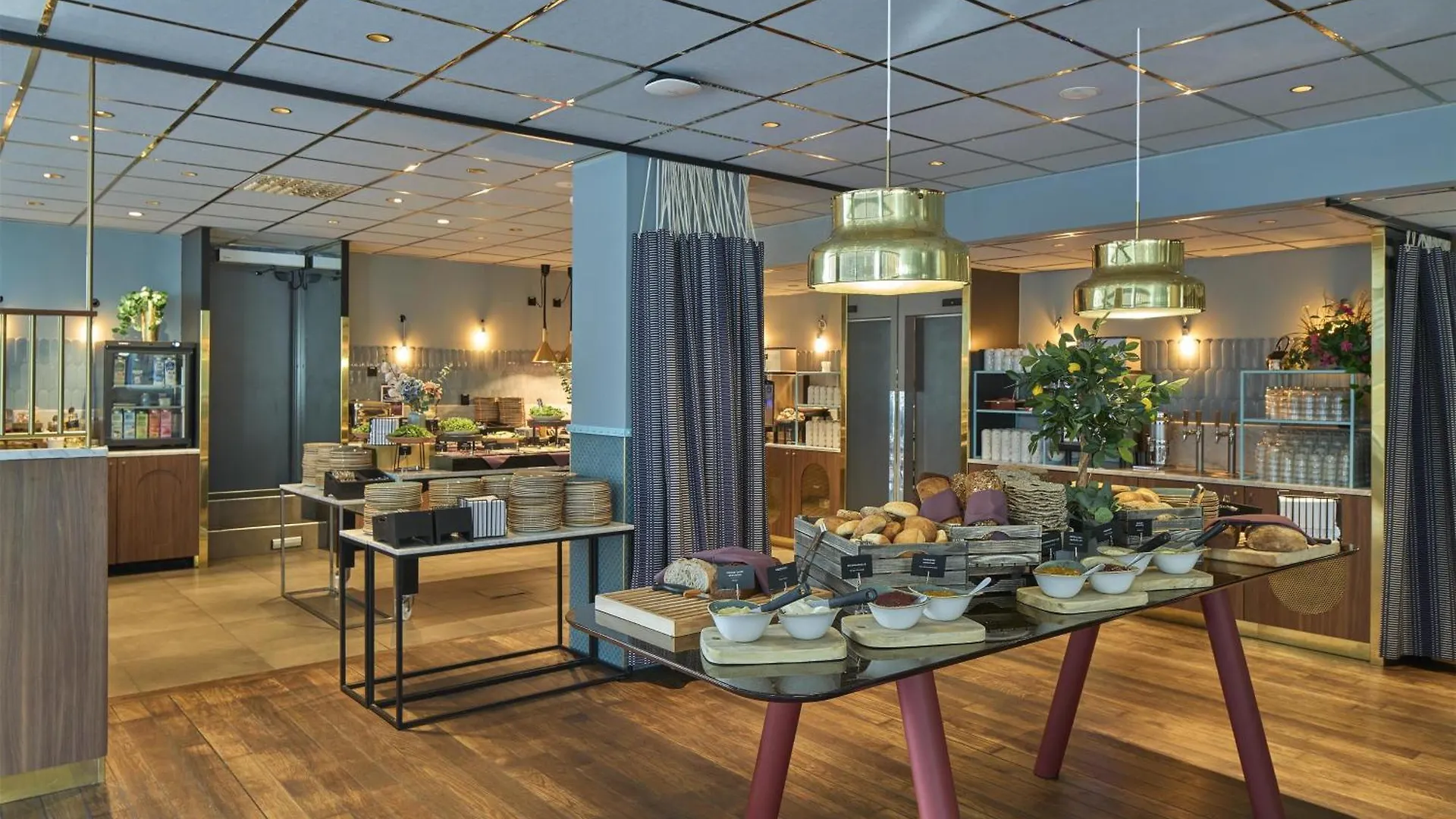 שטוקהולם Scandic Sjoefartshotellet 4*,  שבדיה